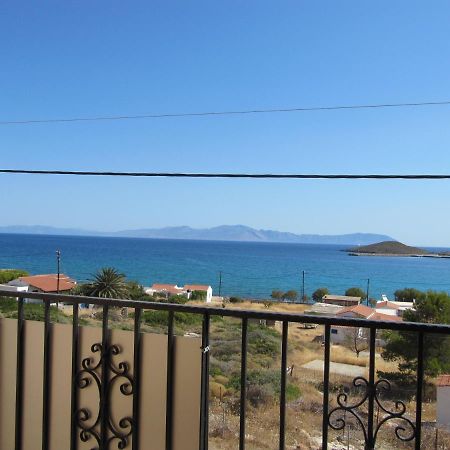 Eugenia Travasarou Sea View Appartments Diakofti Exteriör bild