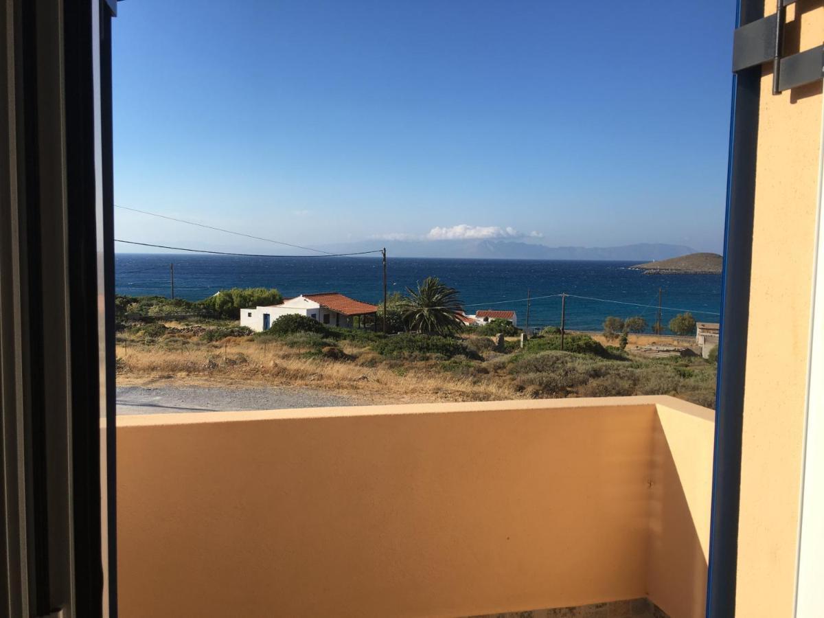 Eugenia Travasarou Sea View Appartments Diakofti Exteriör bild