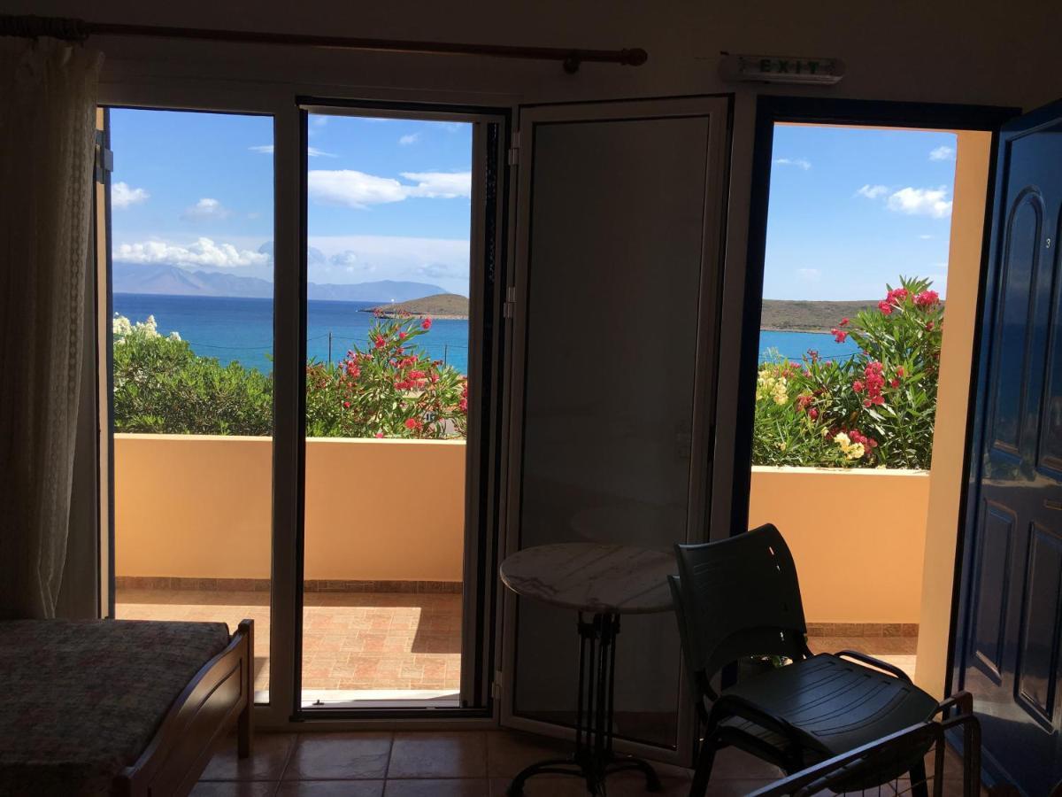 Eugenia Travasarou Sea View Appartments Diakofti Exteriör bild