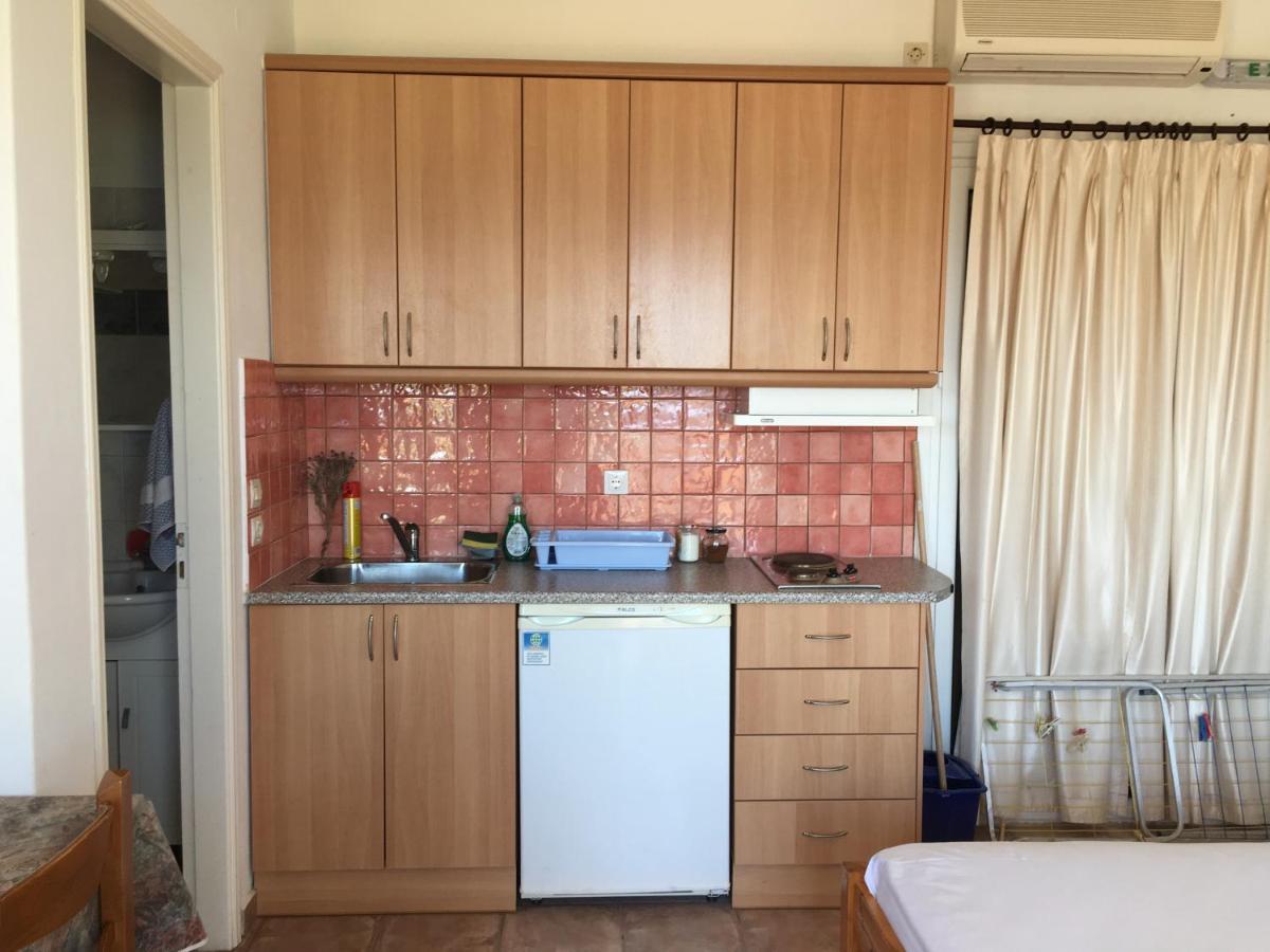 Eugenia Travasarou Sea View Appartments Diakofti Exteriör bild